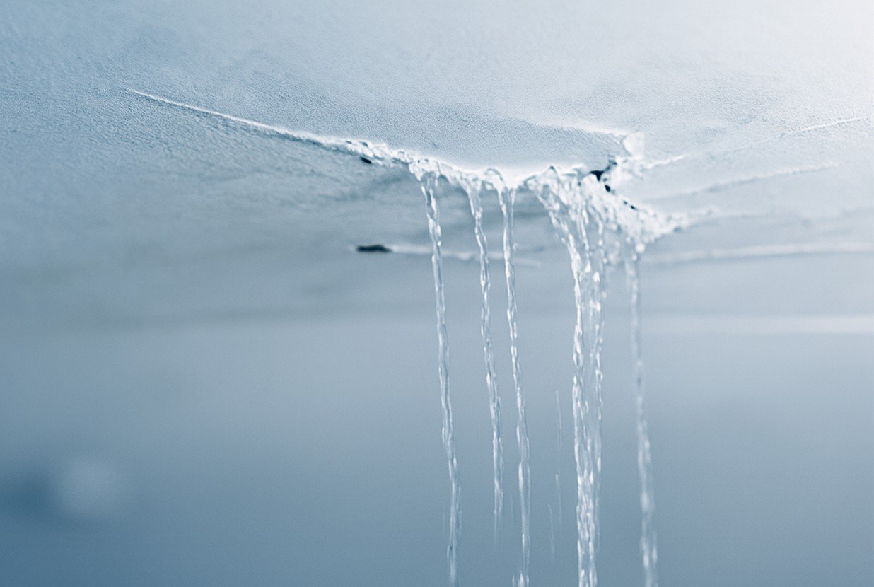 Sudden leak on the ceiling calls for emergency roof repair